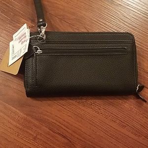 NWT- Buxton Ulitimate Crossbody Wallet